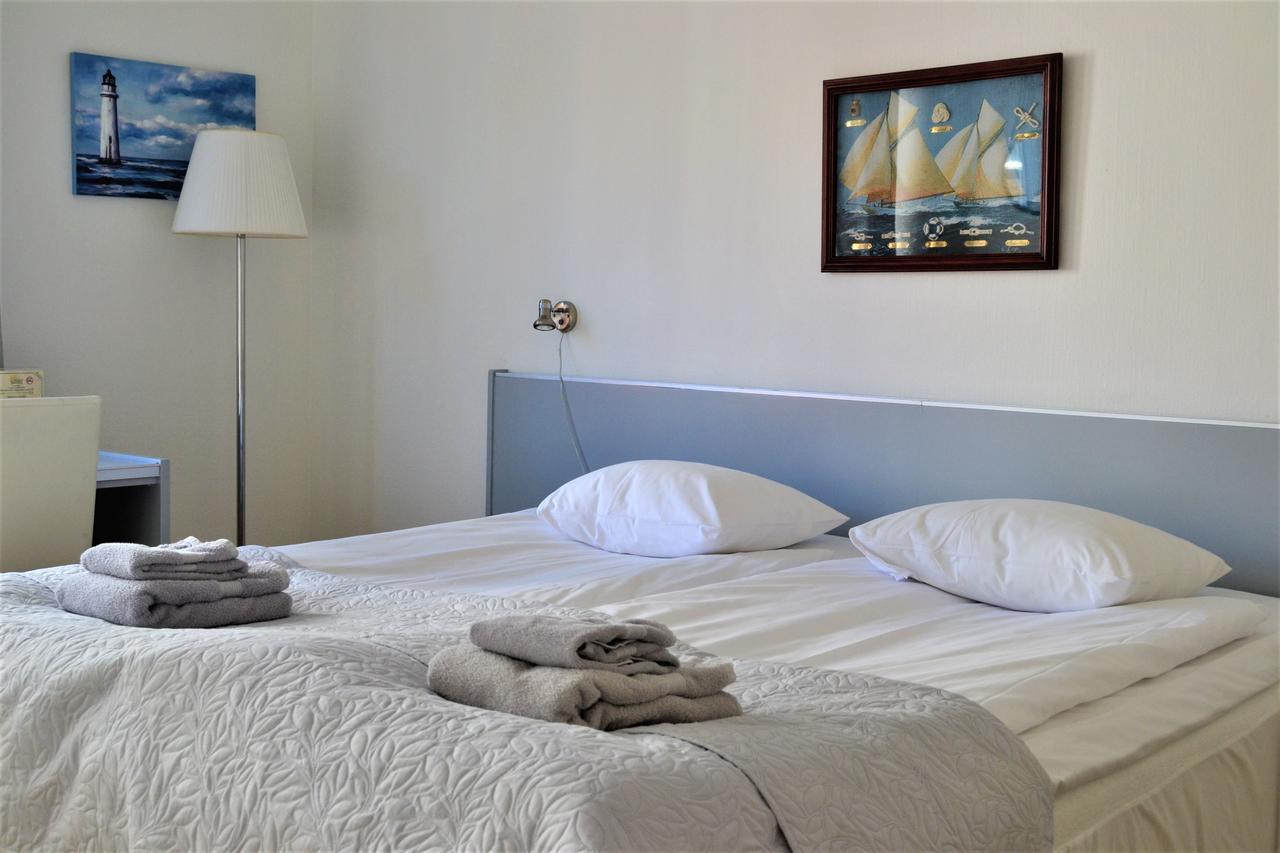 Solsta Hotell คาร์ลสตัด ภายนอก รูปภาพ